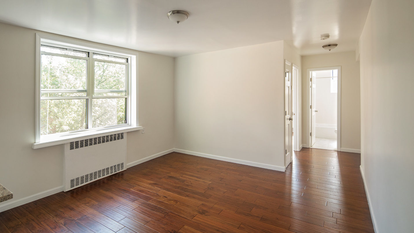 Riverdale Gardens Newly Renovated 1 & 2 Bedroom Apartments